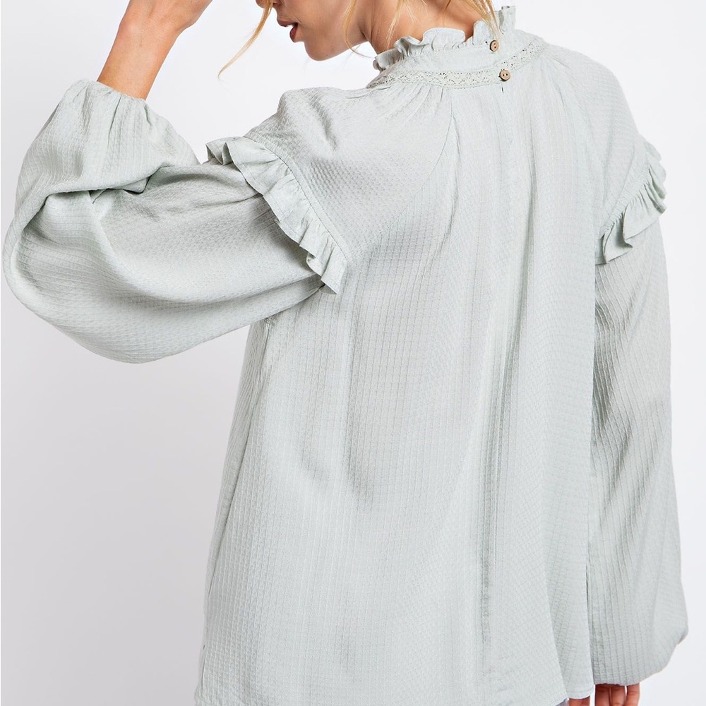 NWT EASEL Bohemian Pale Sage Ruffled Long Sleeve Top S M L - Picture 4 of 4